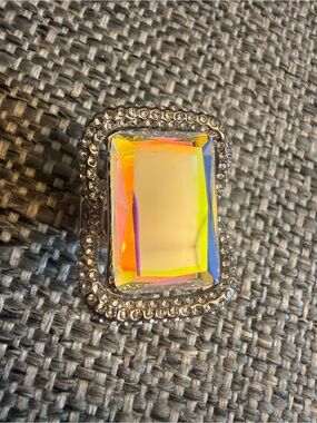 NWT Paparazzi Iridescent Rectangular Crystal Statement Ring